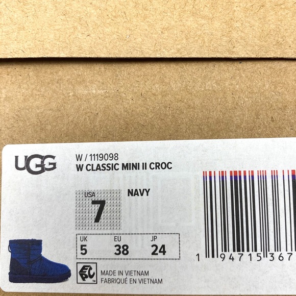 crocs shoes with fur lining